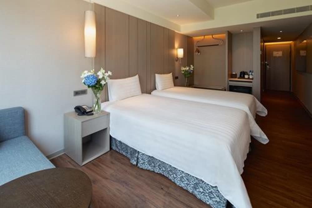 La Maison Hotel 18/64