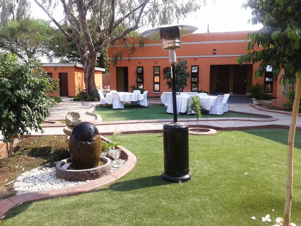 Gumare Executive Lodge 29/47