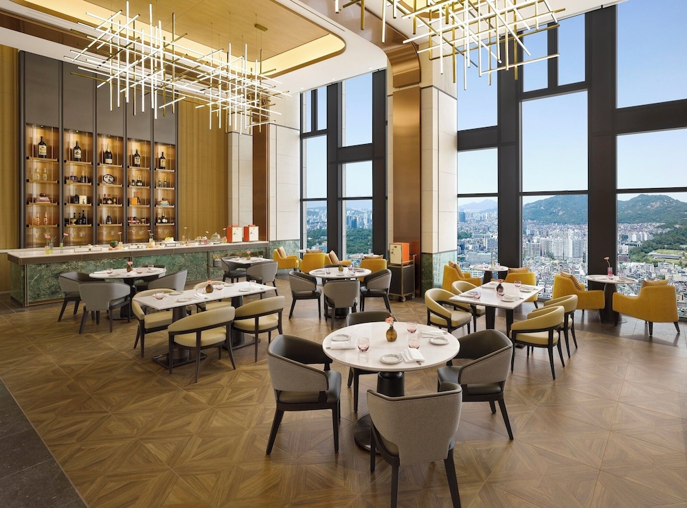 Pullman Ambassador Seoul Eastpole 35/50