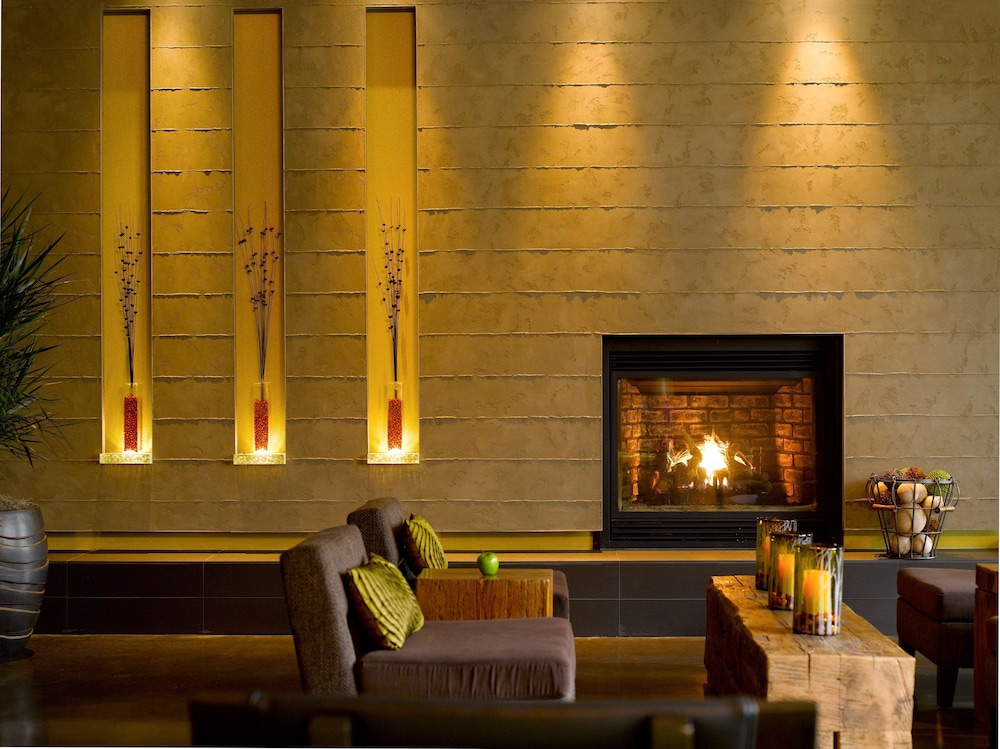 Hyatt House Seattle/Redmond 1/70