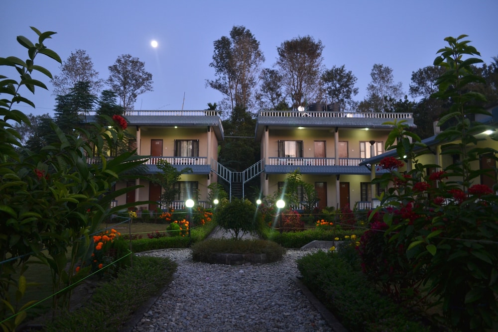 Chitwan Village Resort 8/39