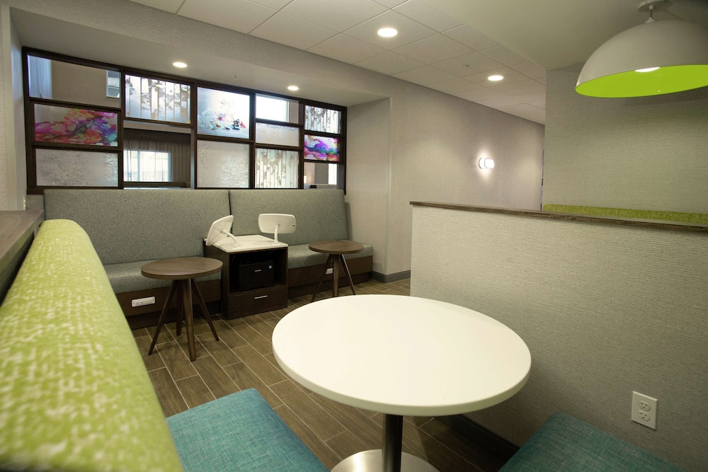 Hampton Inn Suites Kutztown Pa 30/46