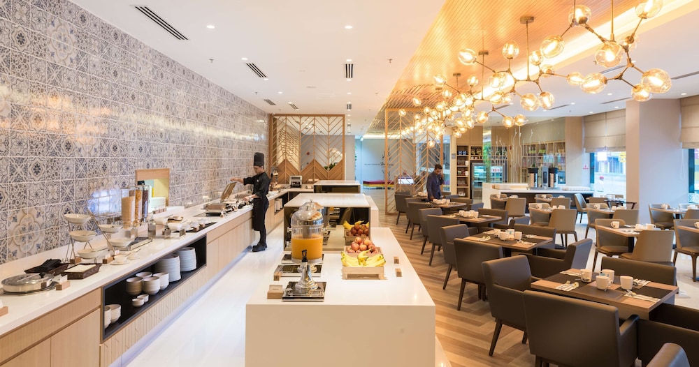 HILTON GARDEN INN KUALA LUMPUR JALAN TUANKU ABDUL RAHMAN NORTH 29/33