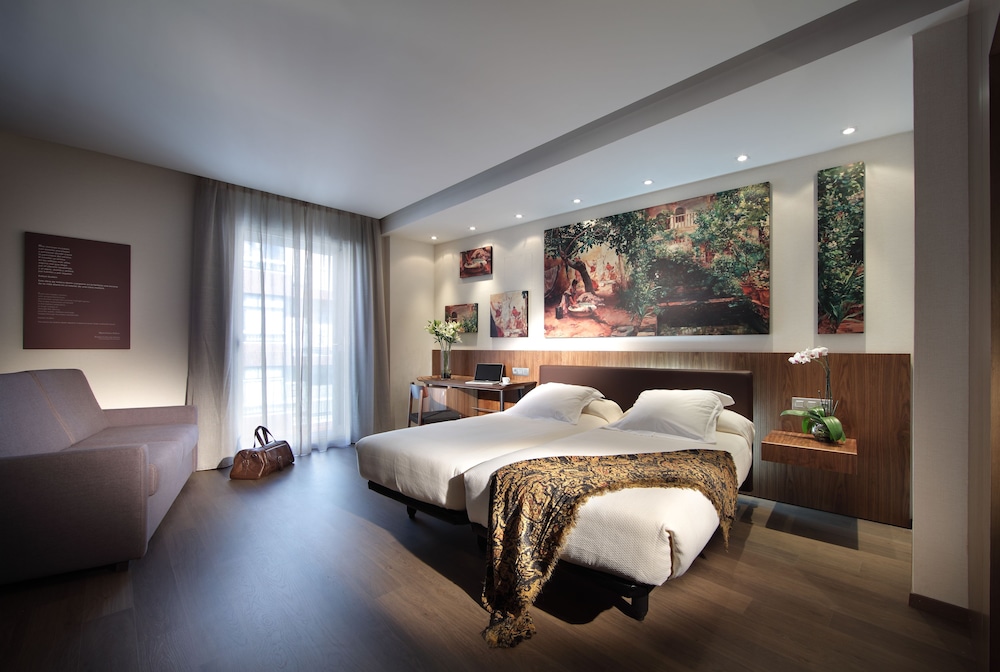 Bibo Suites Hotel 12/54