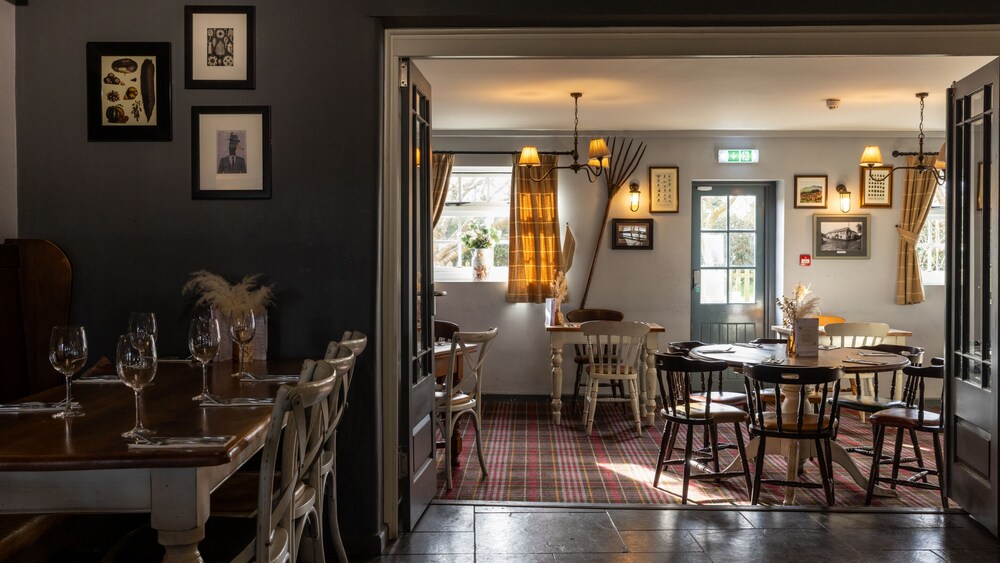 The Countryman Inn 34/51