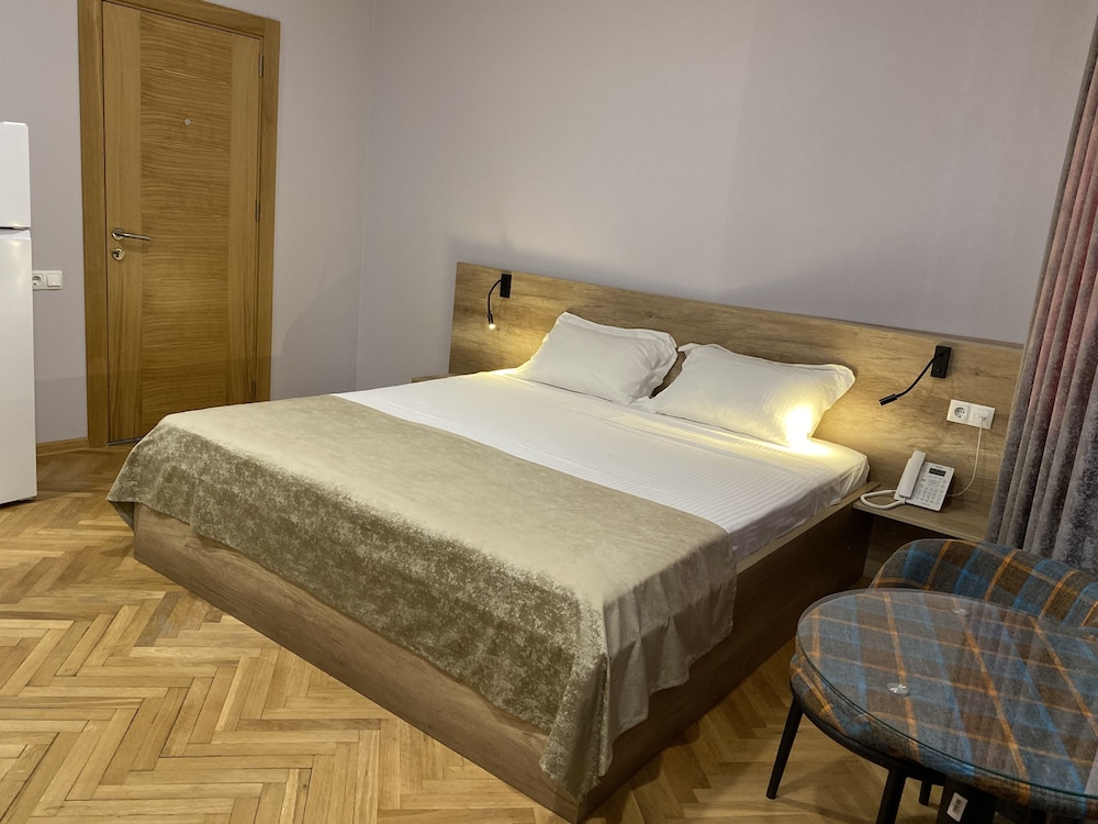 Hotel Banovani 26/61