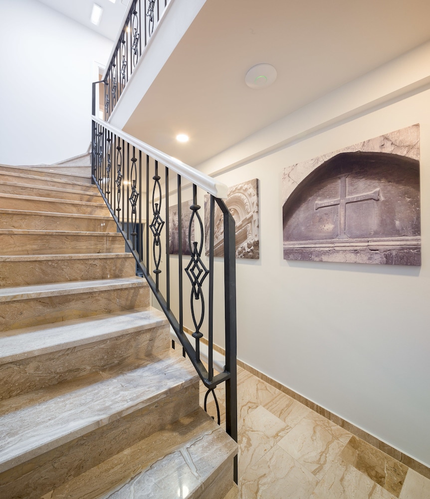 Balatura The Fine Bed & Breakfast 15/50