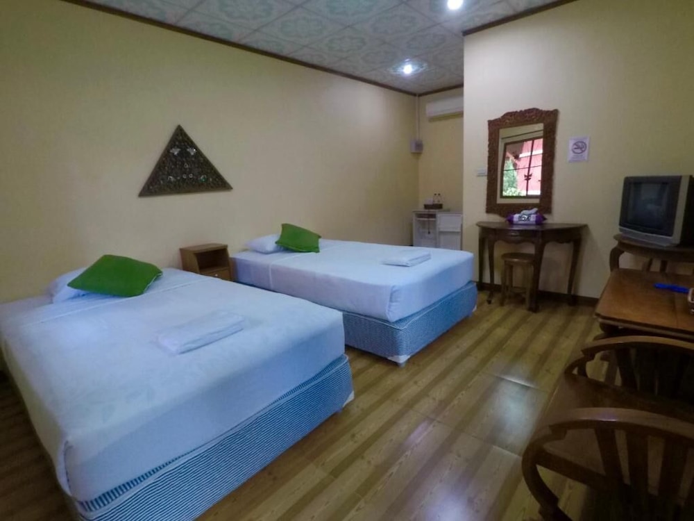 Chiangsangoldenland Resort 1 18/50