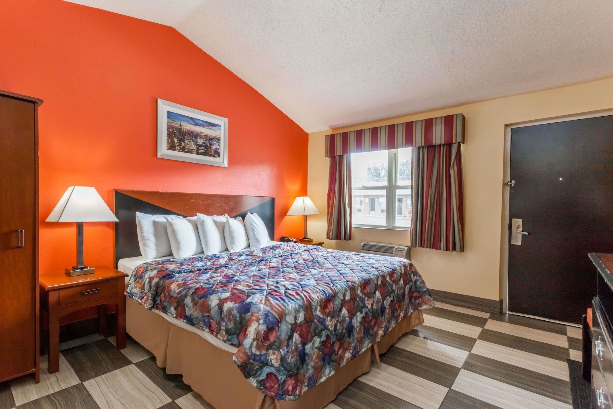 Room, King Bed, Accessible