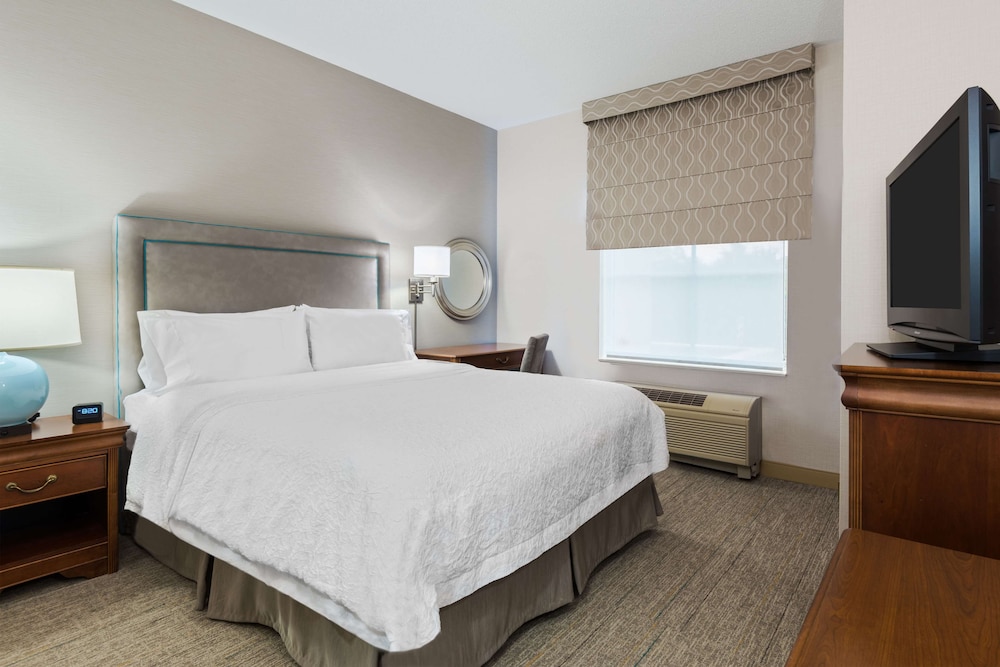 Hampton Inn Bedford Burlington 12/45