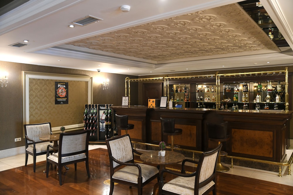 Grand Halic Goldenhorn 23/30