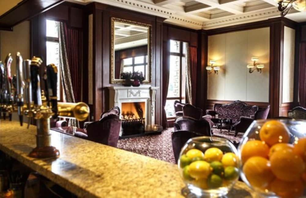 The Mount Errigal Hotel 40/65