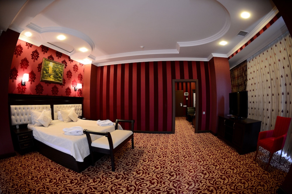 NEW BAKU HOTEL 11/50
