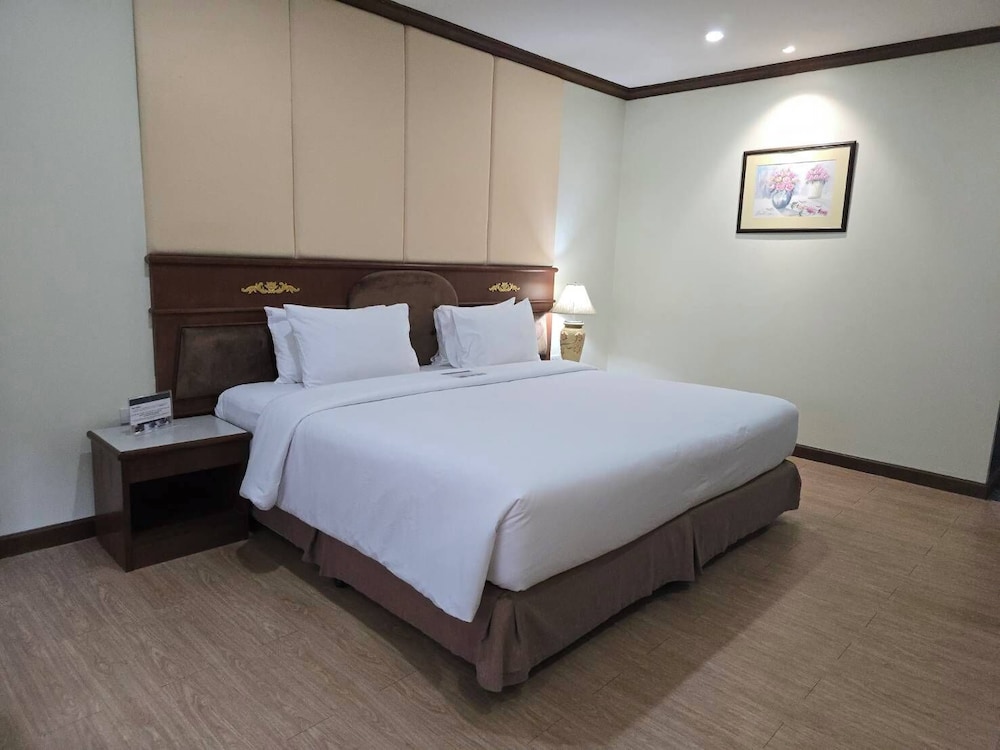 Star Convention Hotel 25/63