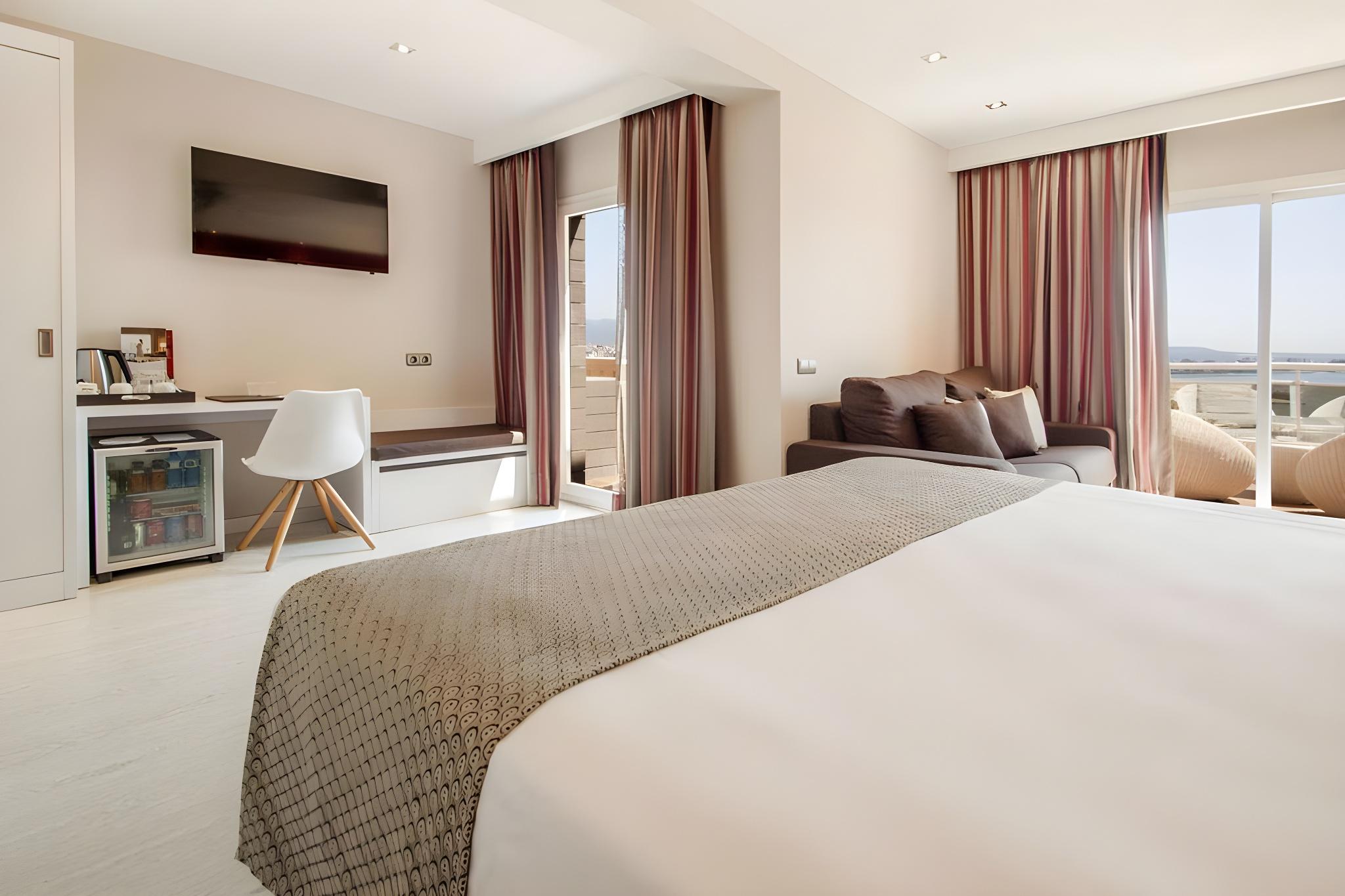 Junior Suite, Studio, Single, Sea View, Private Pool