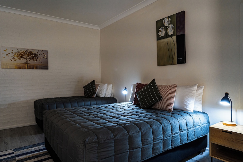 Campbelltown Colonial Motor Inn 23/68