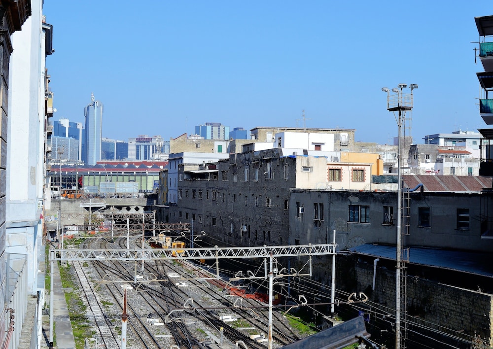 Napoli Station B&B 3/48