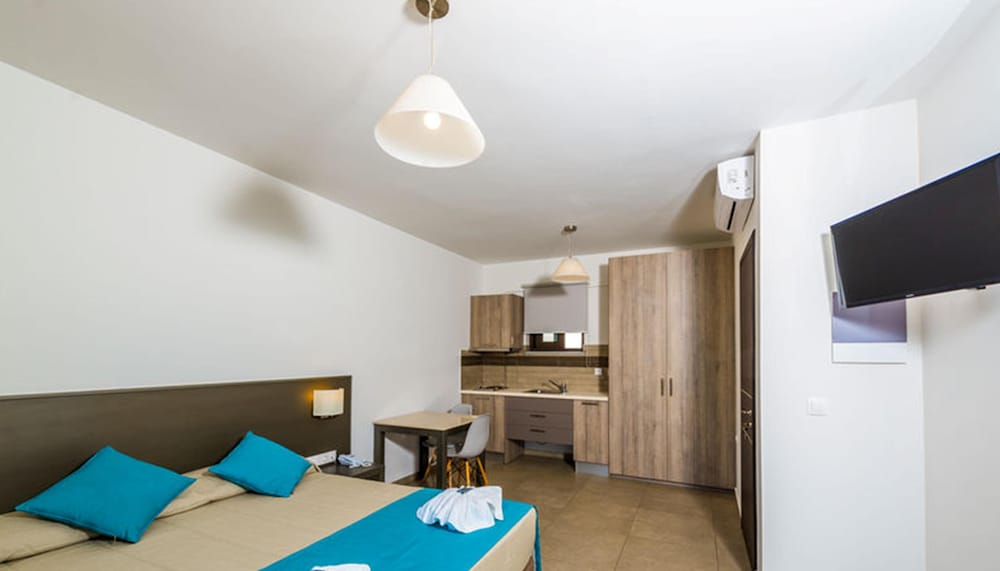 Ledra Maleme 25/67
