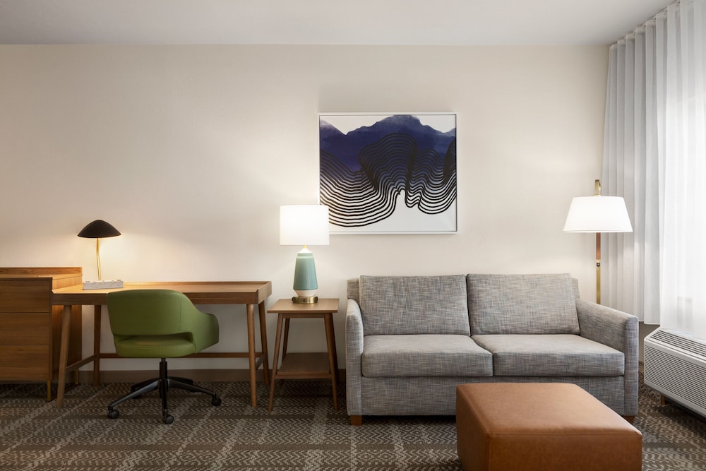 Staybridge Suites Quantico-Stafford 37/60