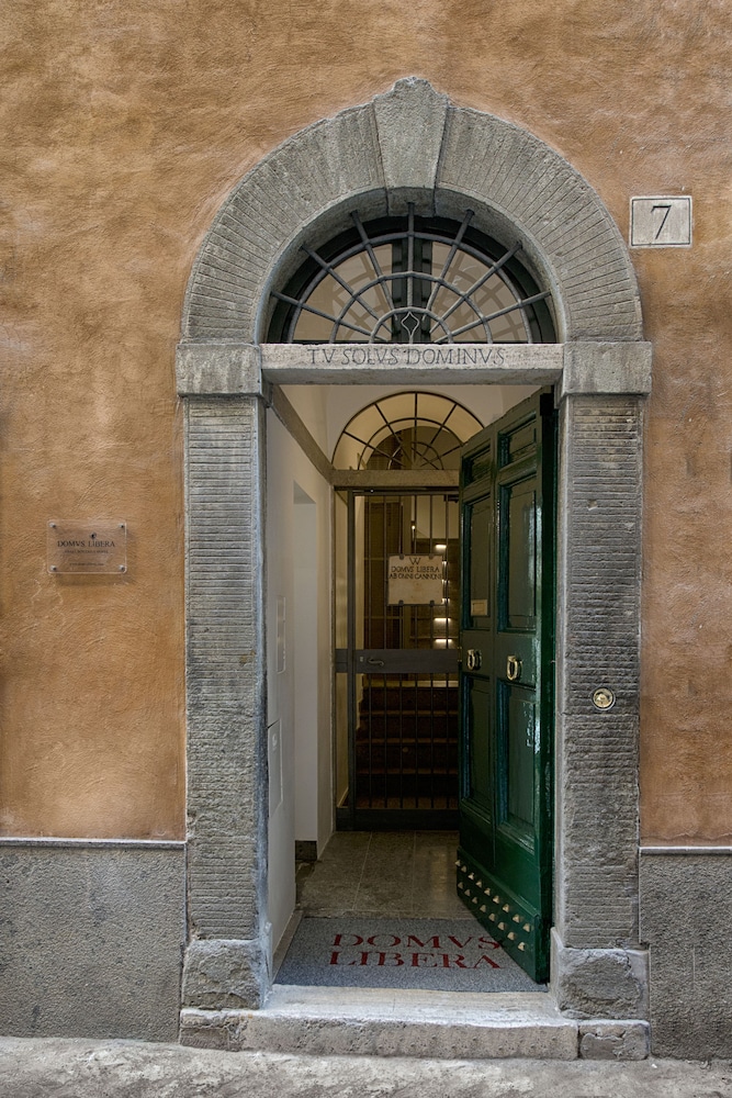 DOMUS LIBERA 1/20