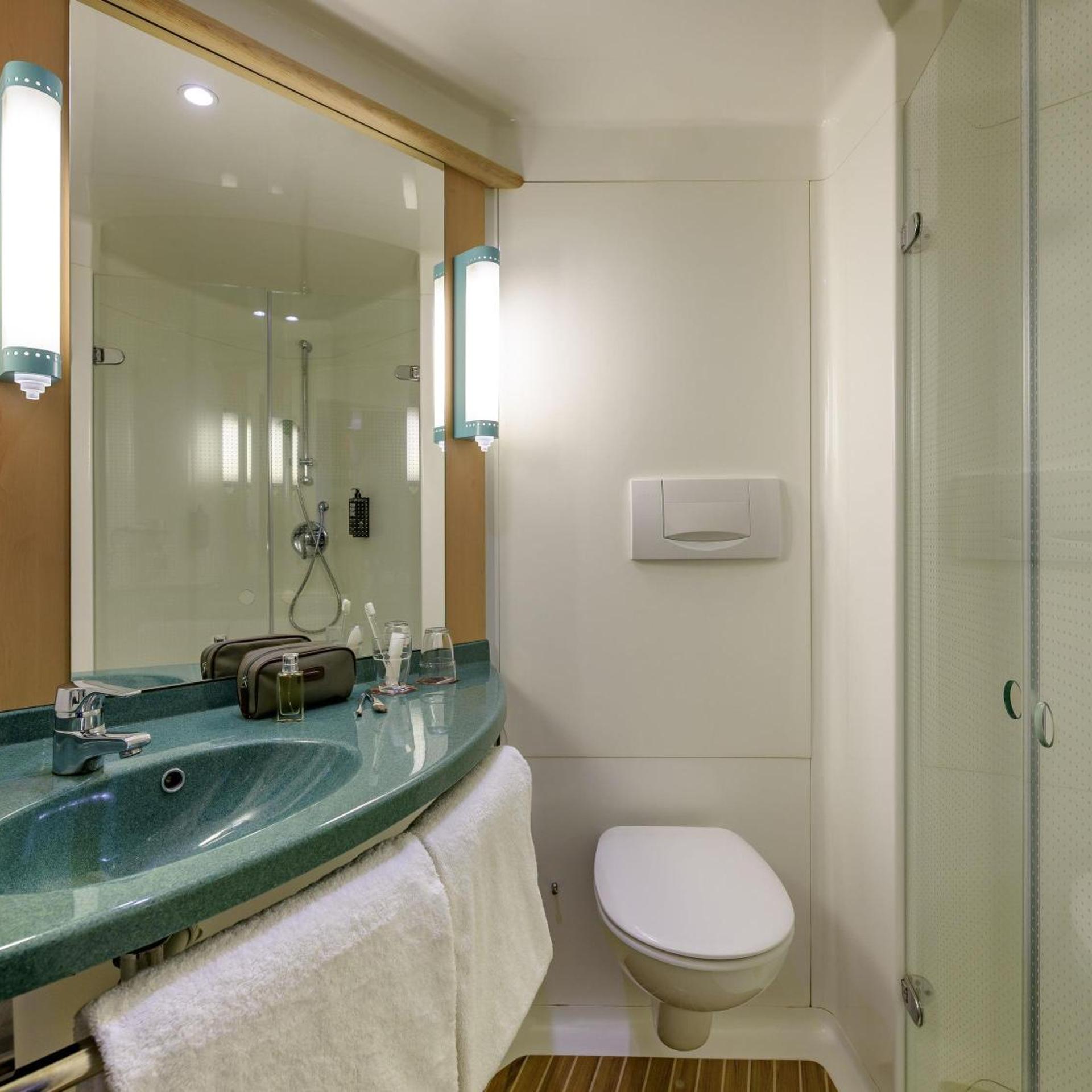 غرفة سوبيريور بسرير مزدوج، IBIS HAMBURG ALSTERRING 8/9