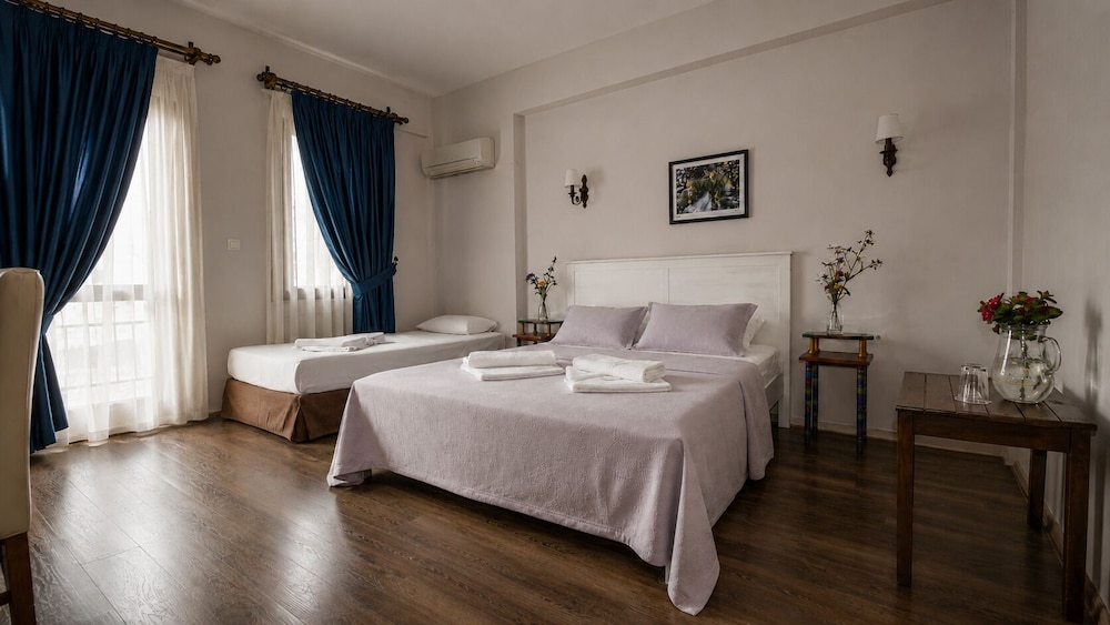 Karaburun Konak Hotel 19/50