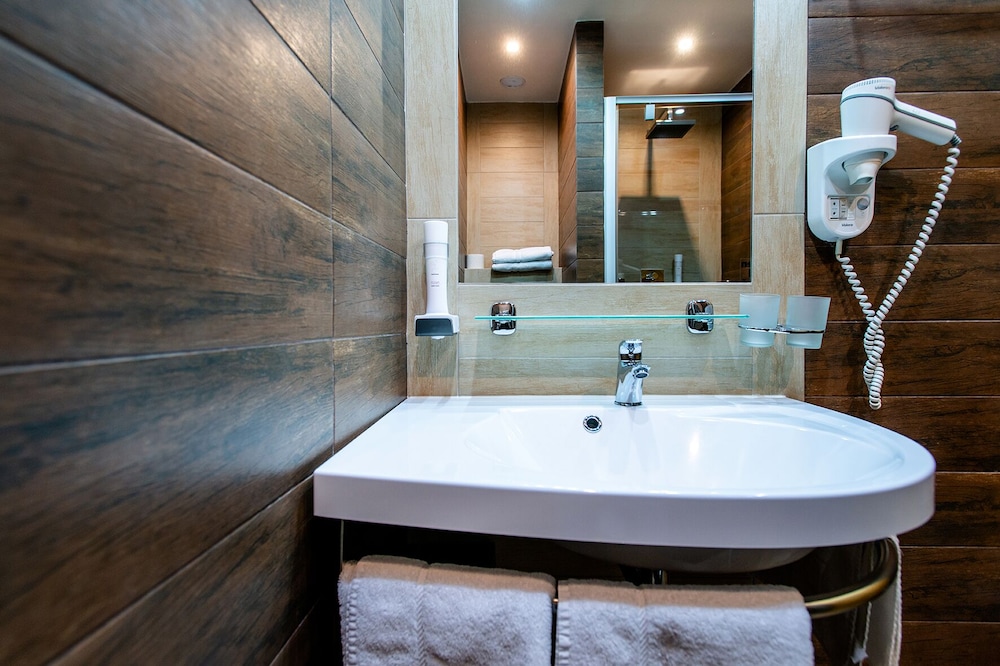 Olympie Hotel, Spindleruv Mlyn 58/60
