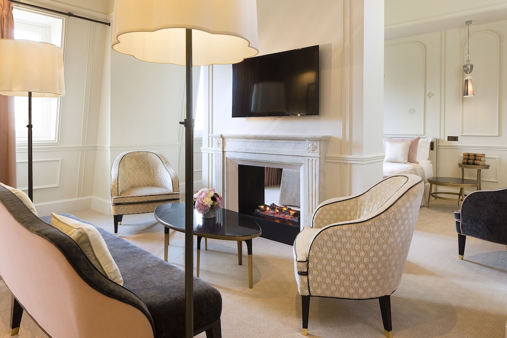 Hotel Le Narcisse Blanc Spa 48/85