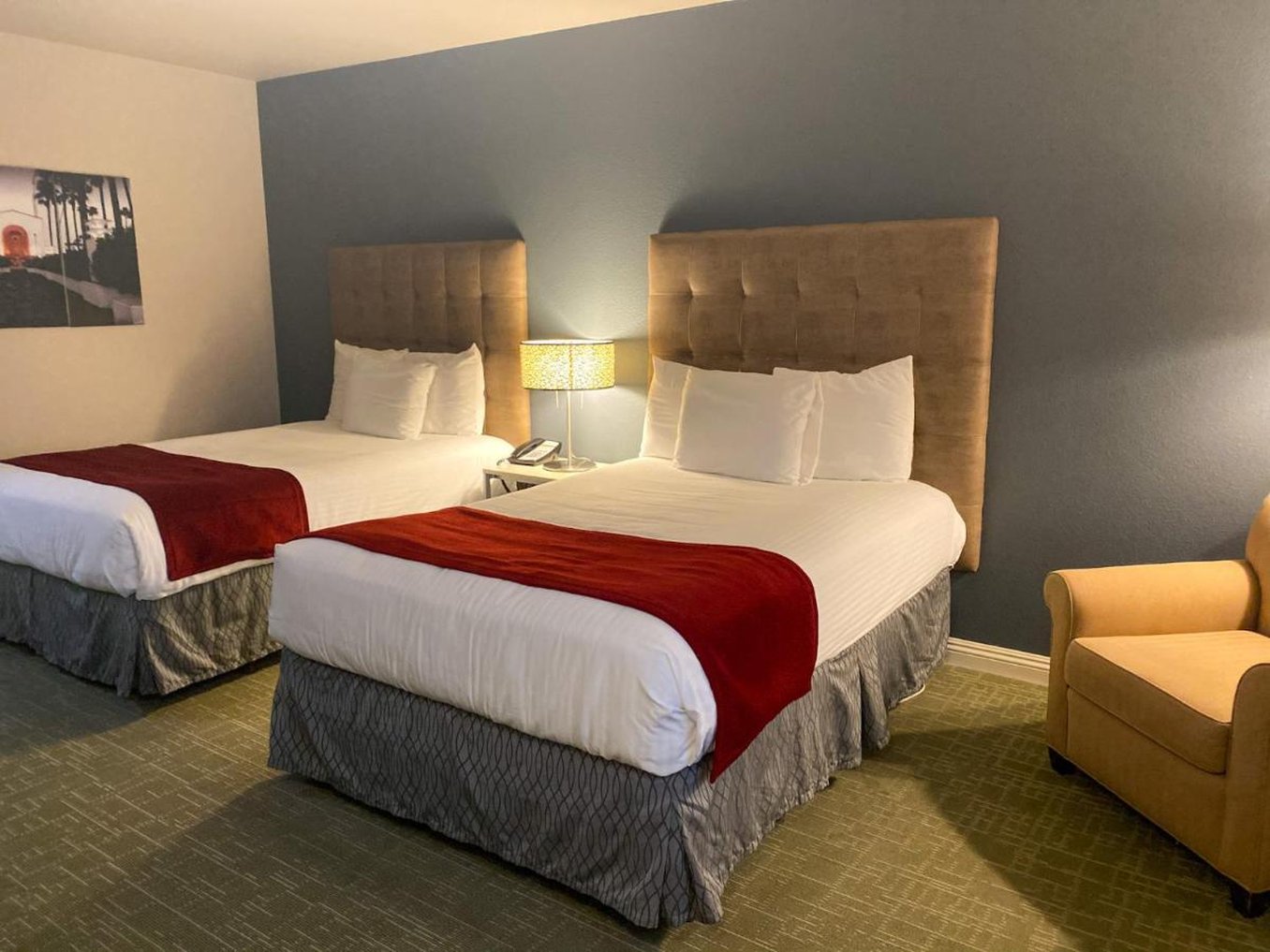 Redac Gateway Hotel 5/27