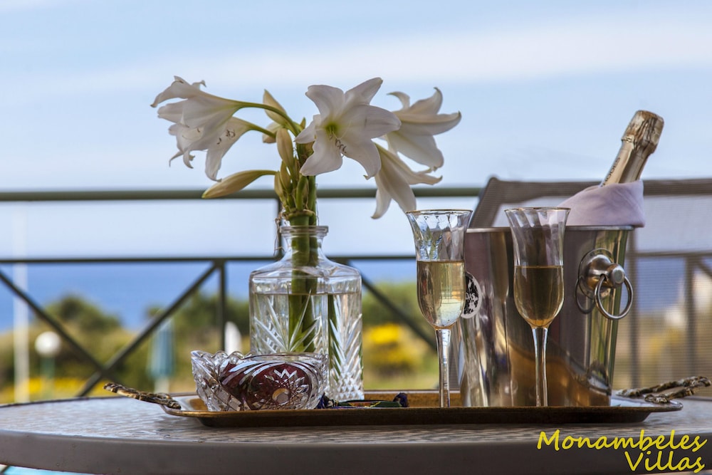 Monambeles Villas 22/76