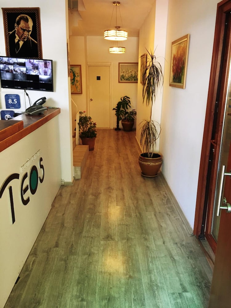Teos Hotel 7/37