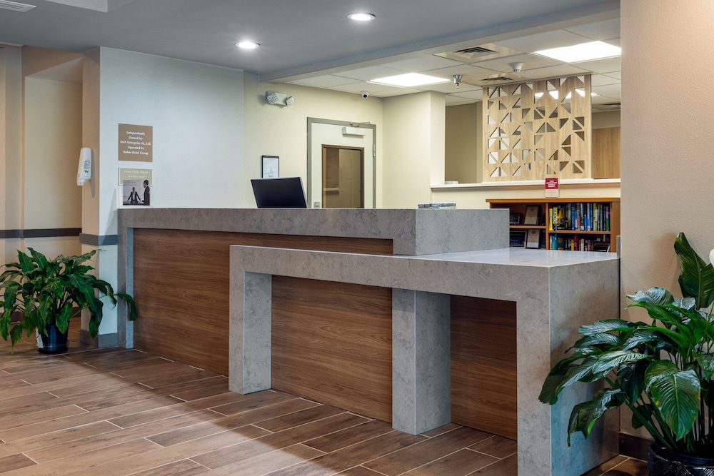 Candlewood Suites Enterprise 15/47