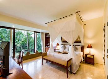 Suite, King Bed, Rice Field View