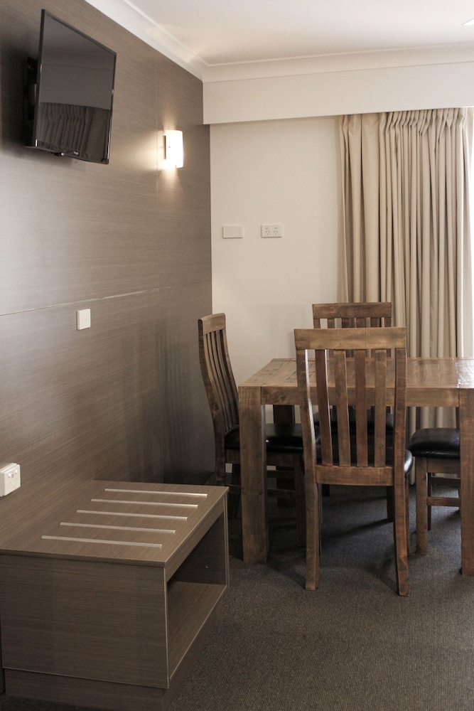 ASTON MOTEL YAMBA 42/57