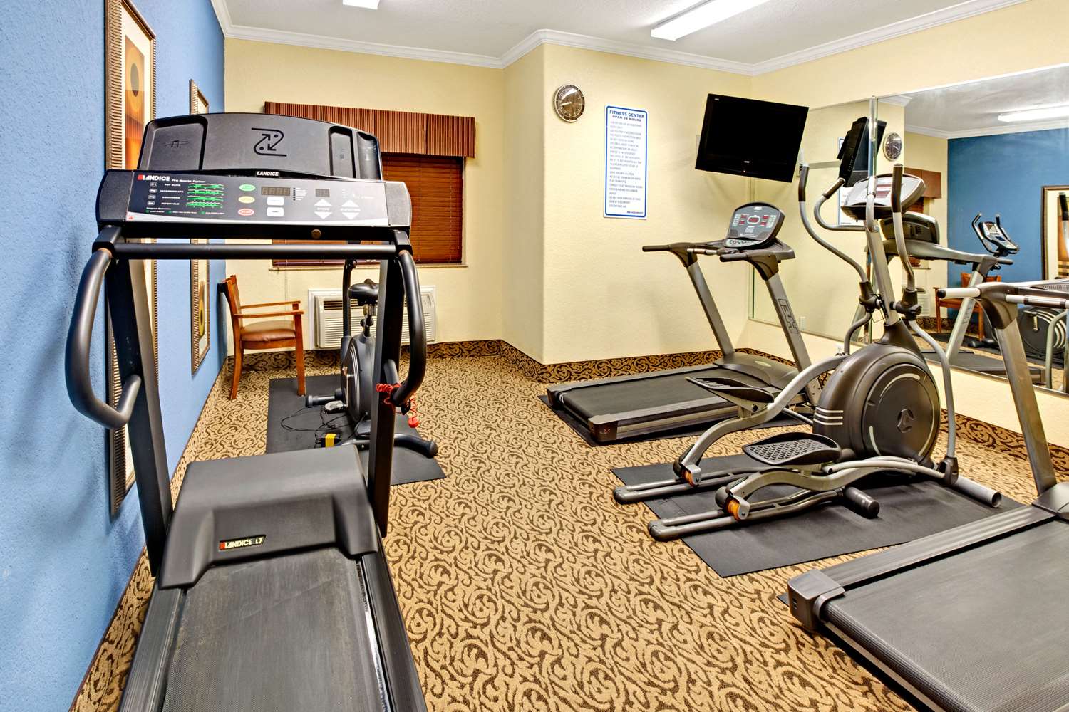Extended Stay America Suites Baytown 12/21