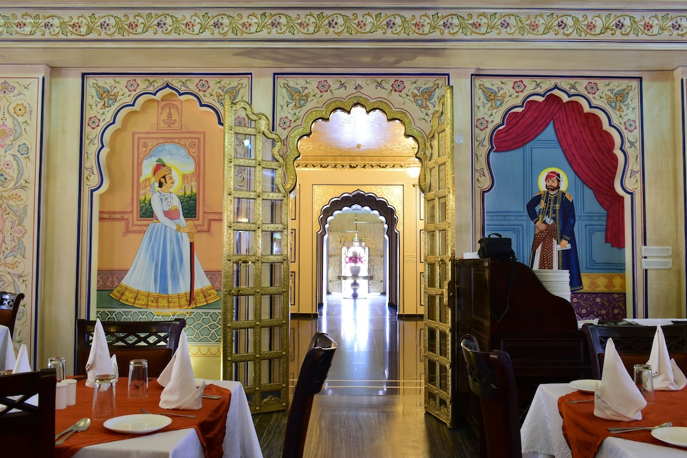 Umaid Haveli-A Heritage Style Hotel & Resort 27/66