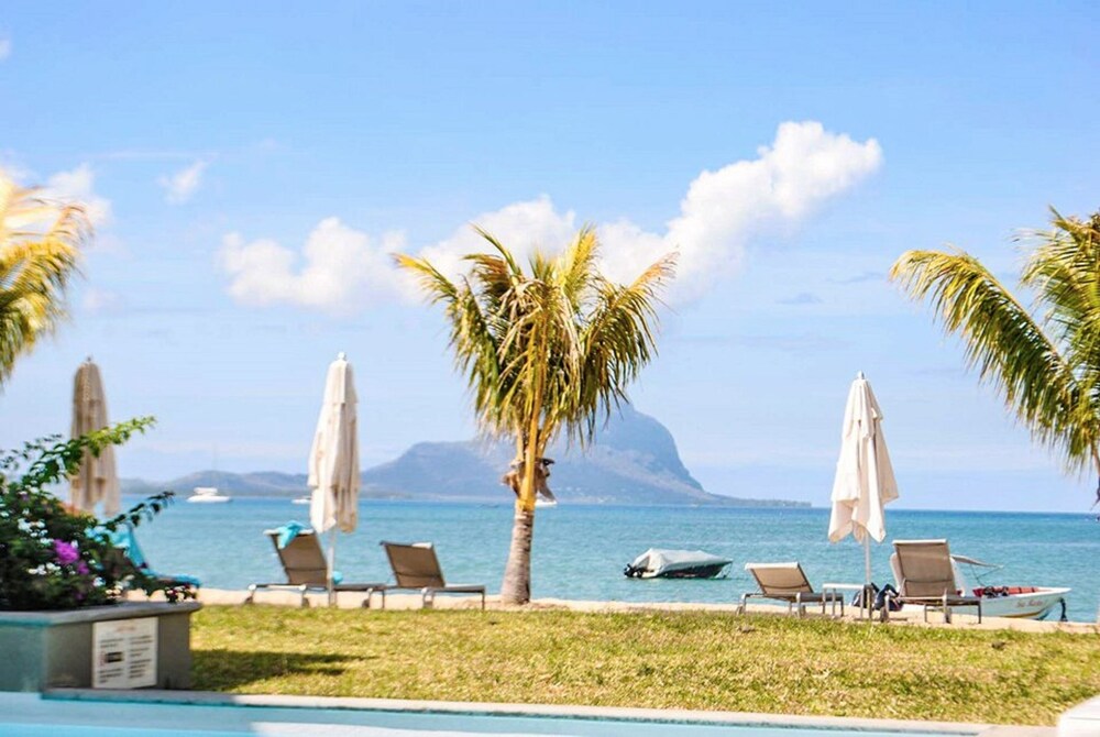 L'escale Beachfront Luxury Suite By Dream Escapes 12/54