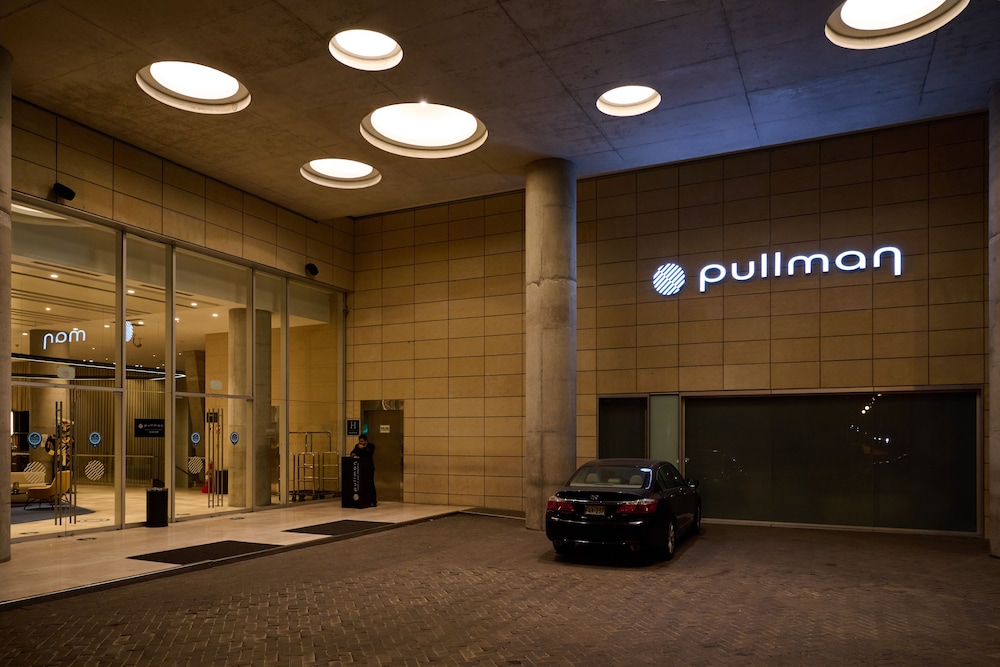 Pullman Lima San Isidro 45/49