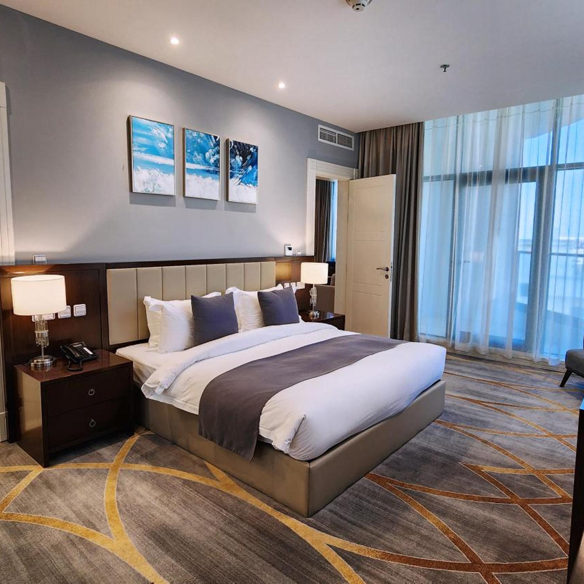 GRAND SUITE