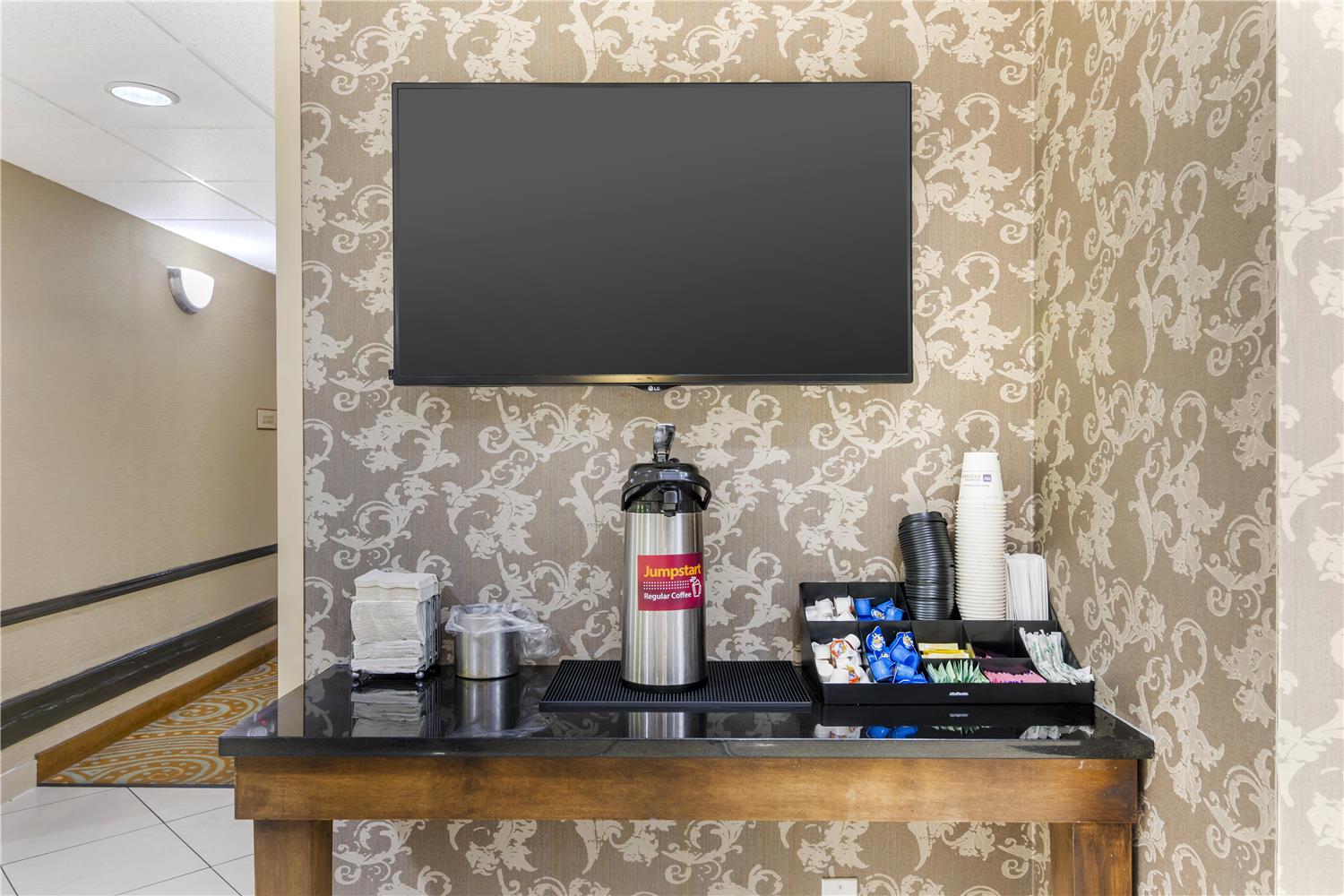 Best Western Plus Richmond Hill Inn 8/53