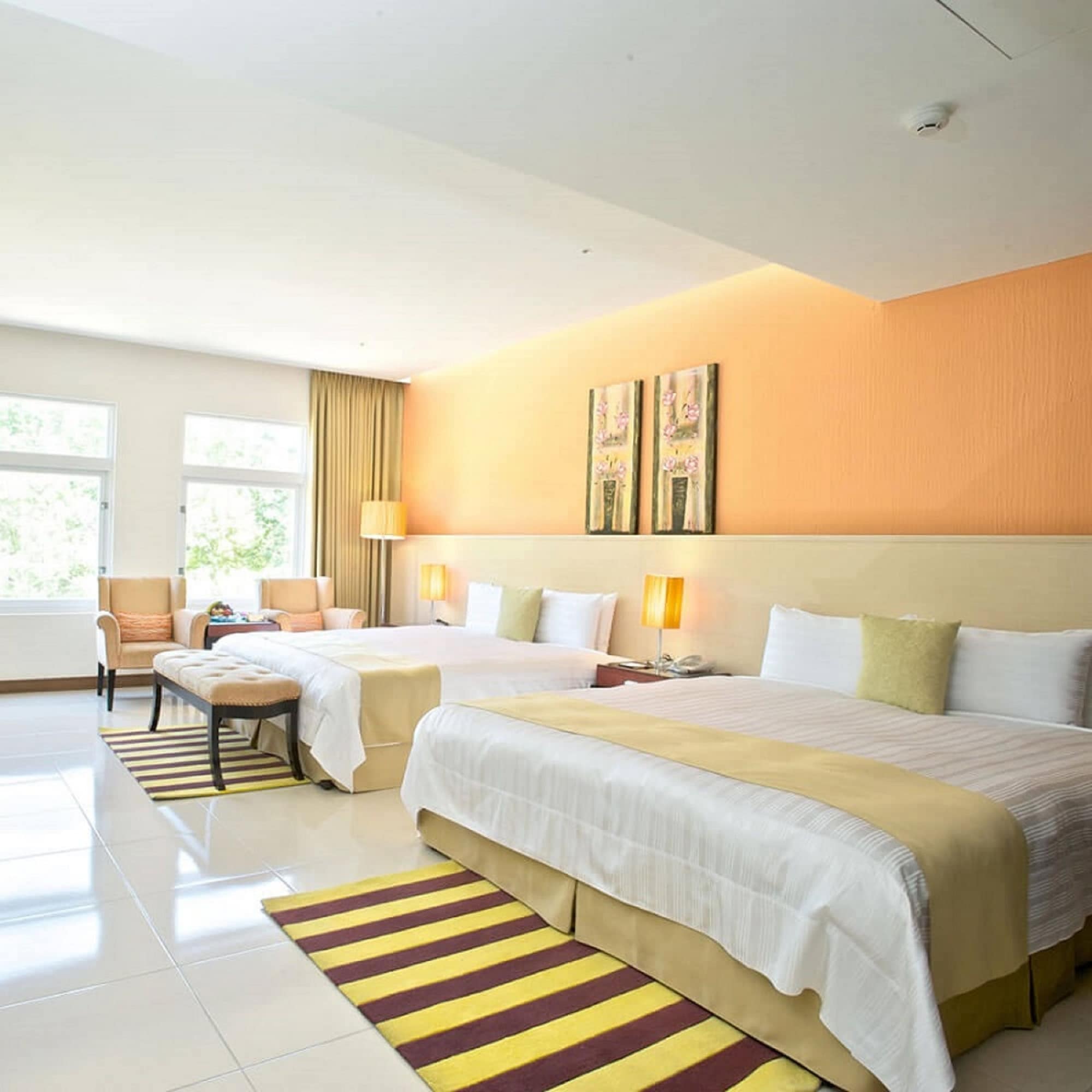1 BEDROOM, FAMILY, MOUNTAIN VIEW