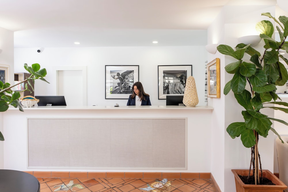 Regina Cristina Hotel 4/49