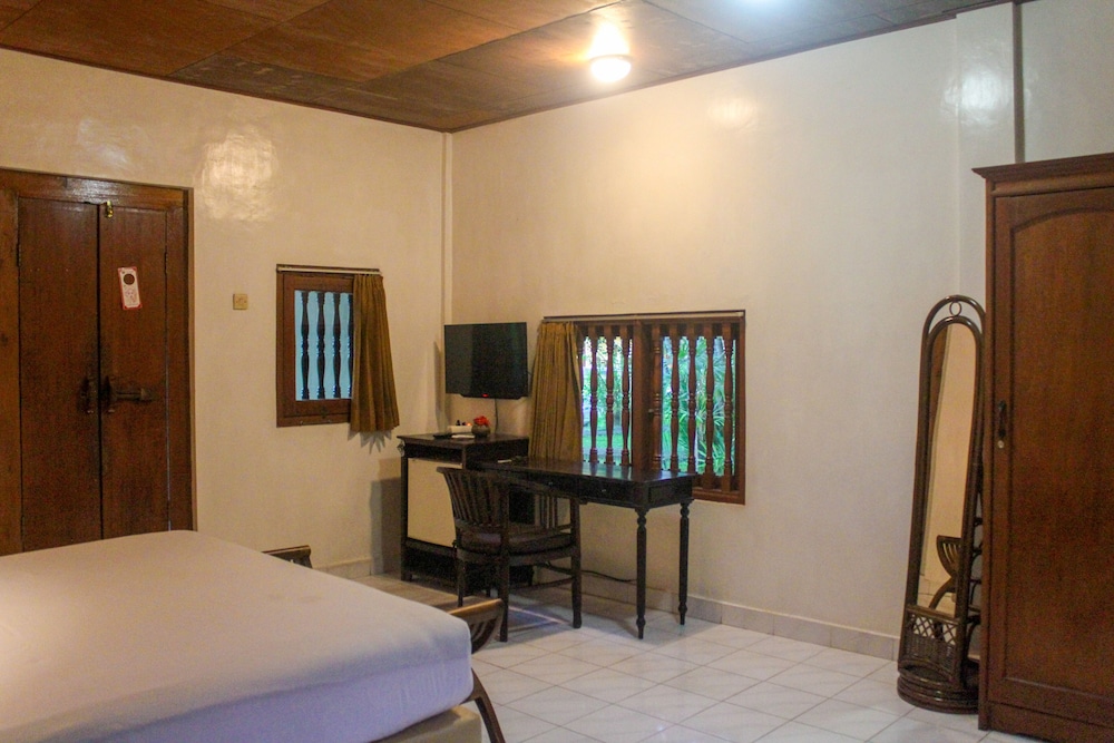 Suji Bungalow 54/66