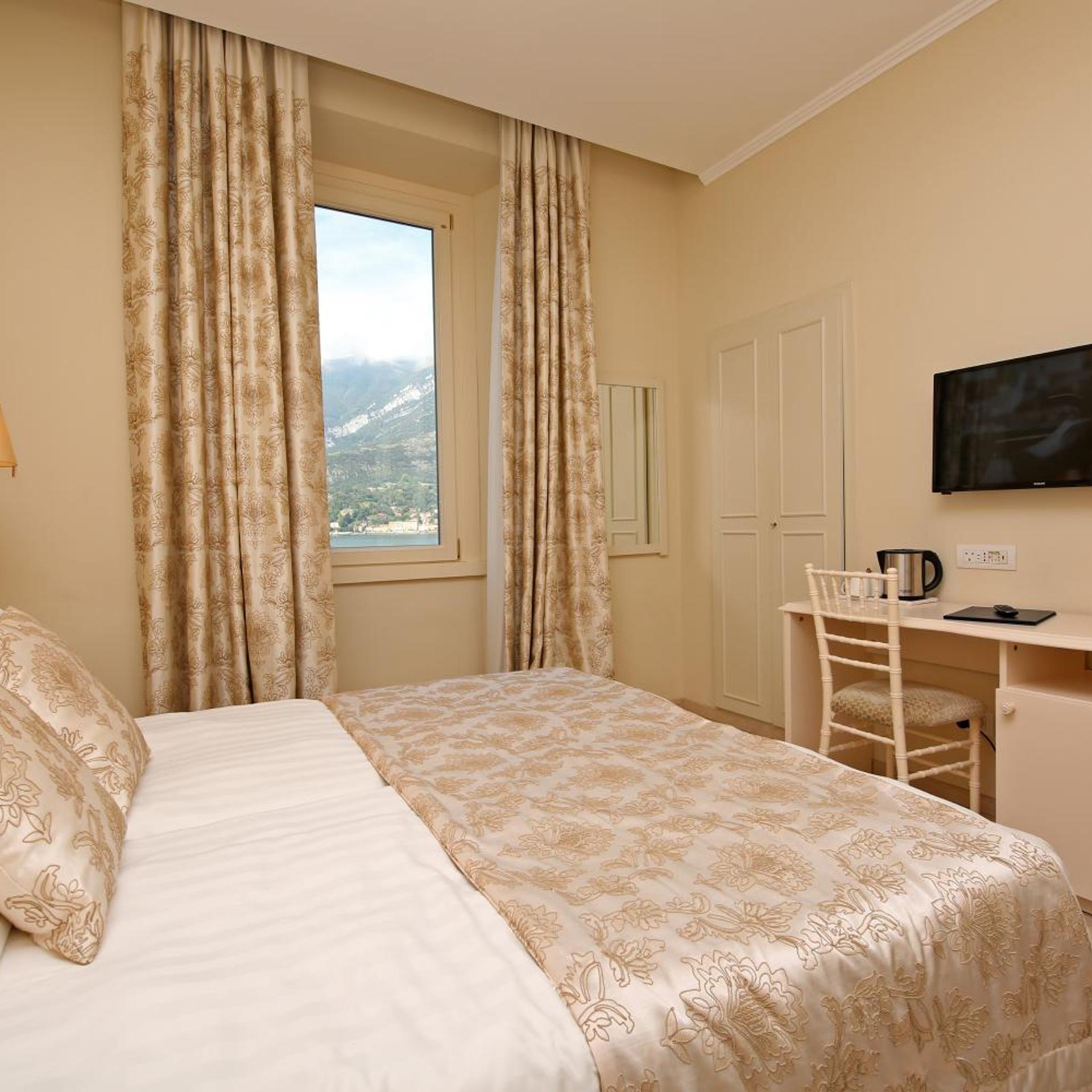 Hotel Du Lac 13/50