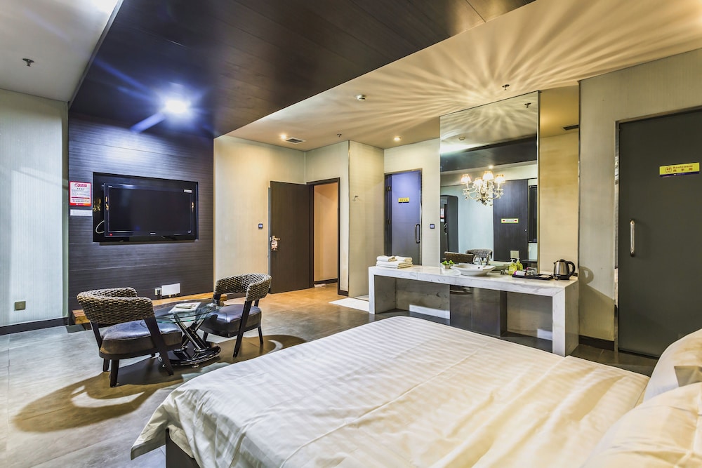 Qingdao Hengbo Hotel 7/29