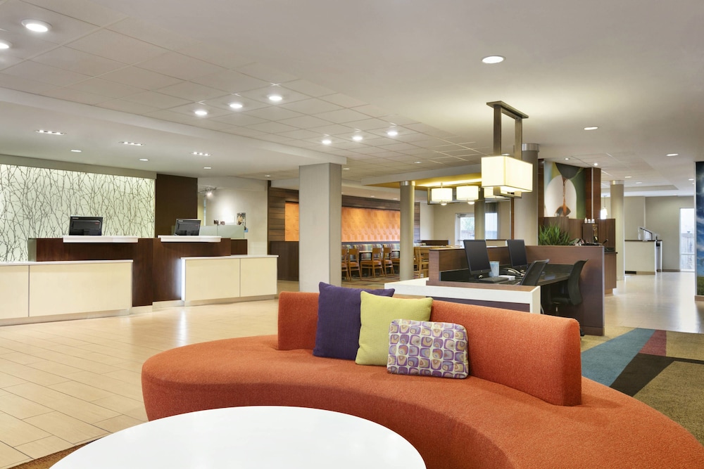 Fairfield Inn Suites Smithfield 2/20
