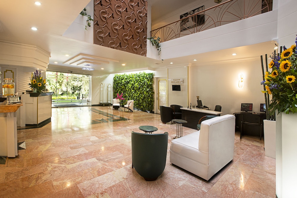 Hotel Lancaster House Suites 54/74