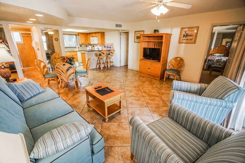 Coral Reef Beach Resort 20/32