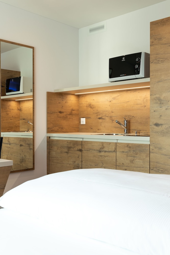 Jet Hotel Zurich Airport 27/45