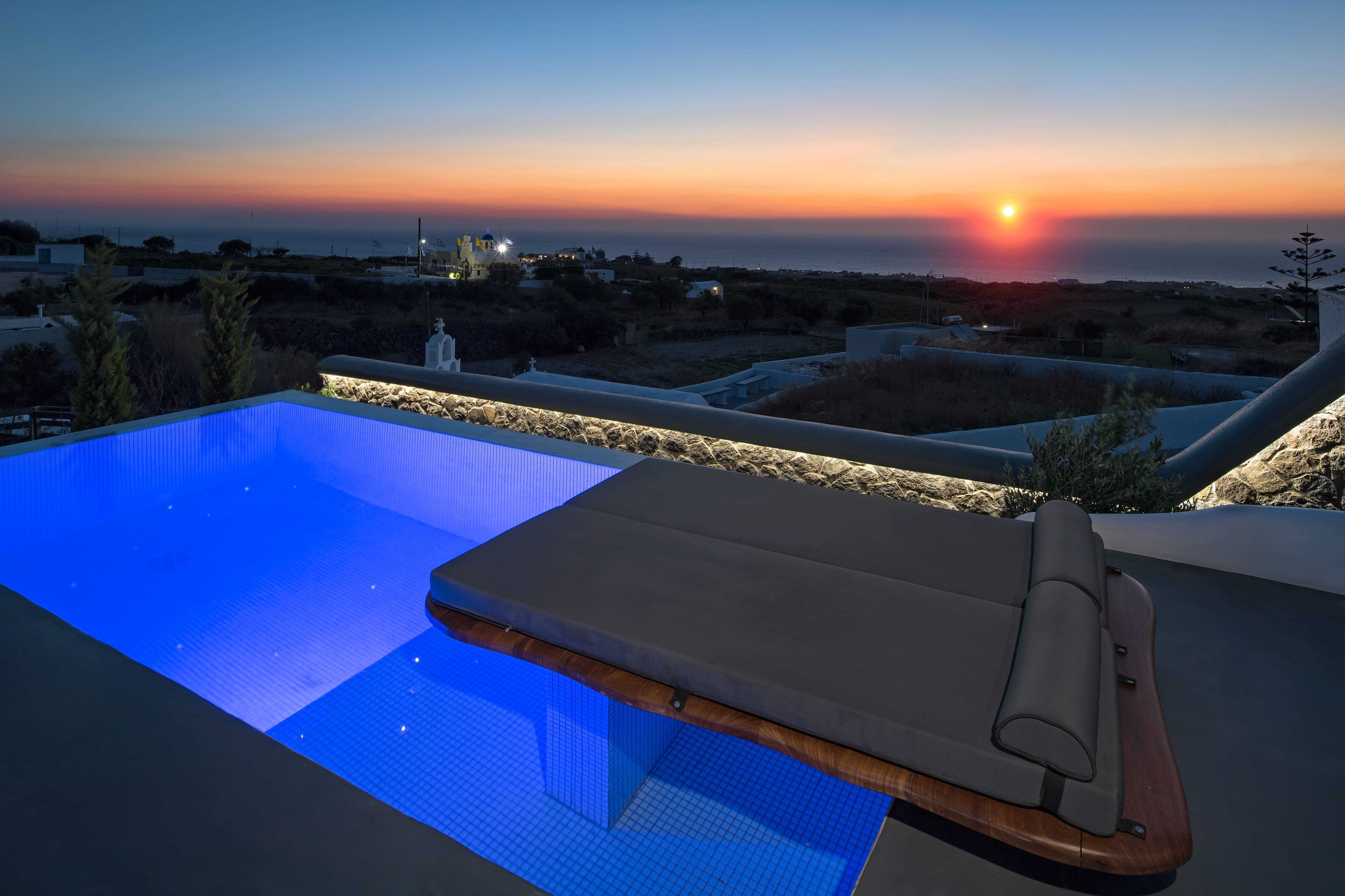 Senses Luxury Houses 3/106